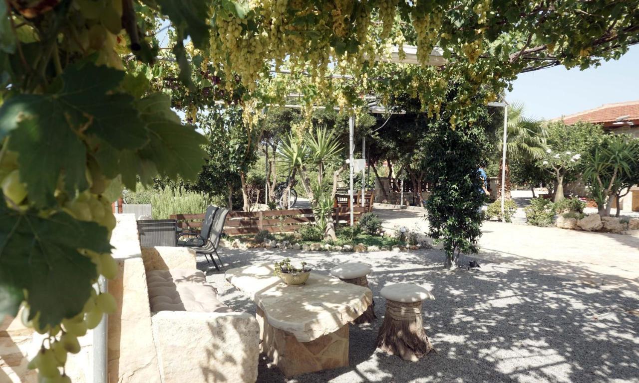 קוקינוס פירגוס Studio Eleni - Oasis Holiday Houses מראה חיצוני תמונה