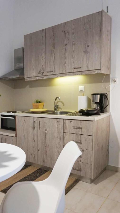 קוקינוס פירגוס Studio Eleni - Oasis Holiday Houses מראה חיצוני תמונה