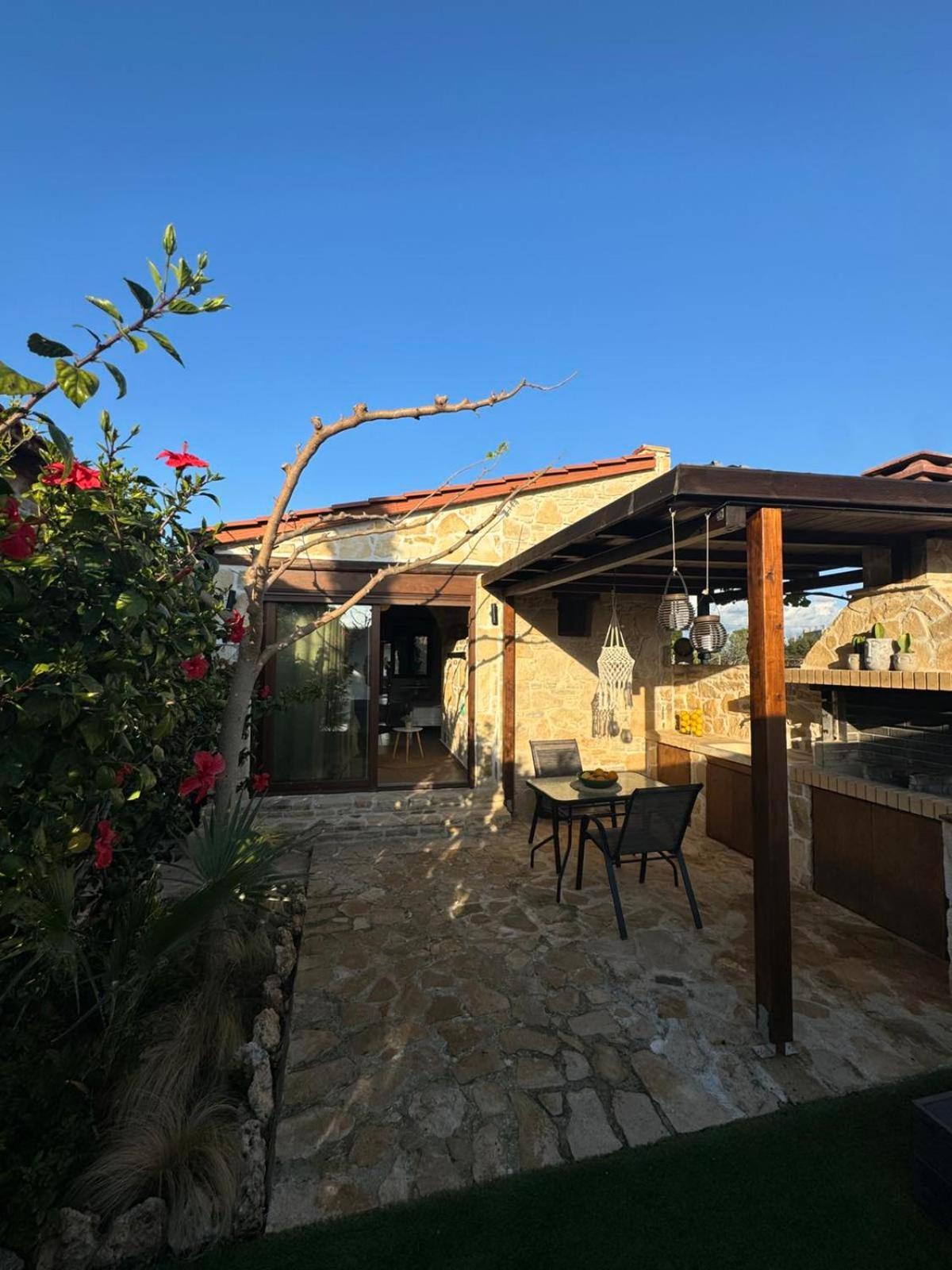 קוקינוס פירגוס Studio Eleni - Oasis Holiday Houses מראה חיצוני תמונה